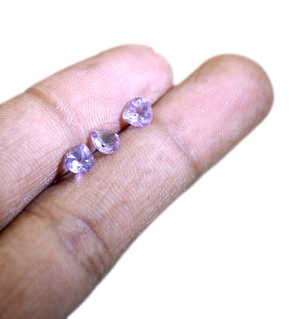 Amethyst 1PC Medium 9x9 MM Heart Faceted Purple Lustrous Semi Precious Loose Gemstone - Image 2