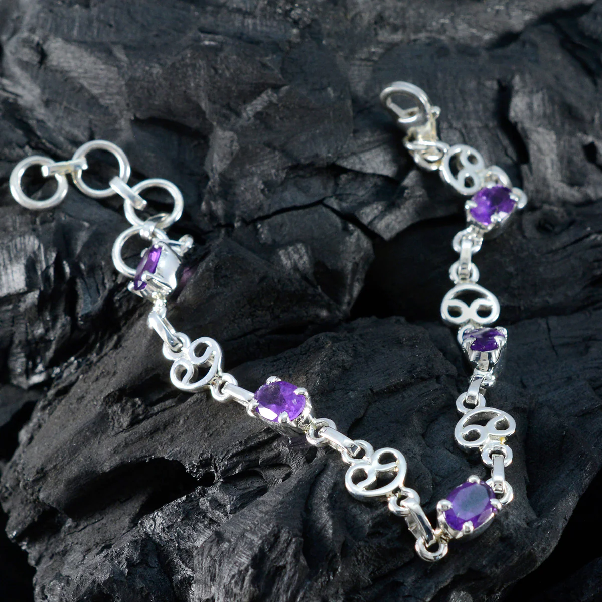 Amethyst Berlin Fashion Week Slim Purple 925 Silver Links Bracelet - Image 5