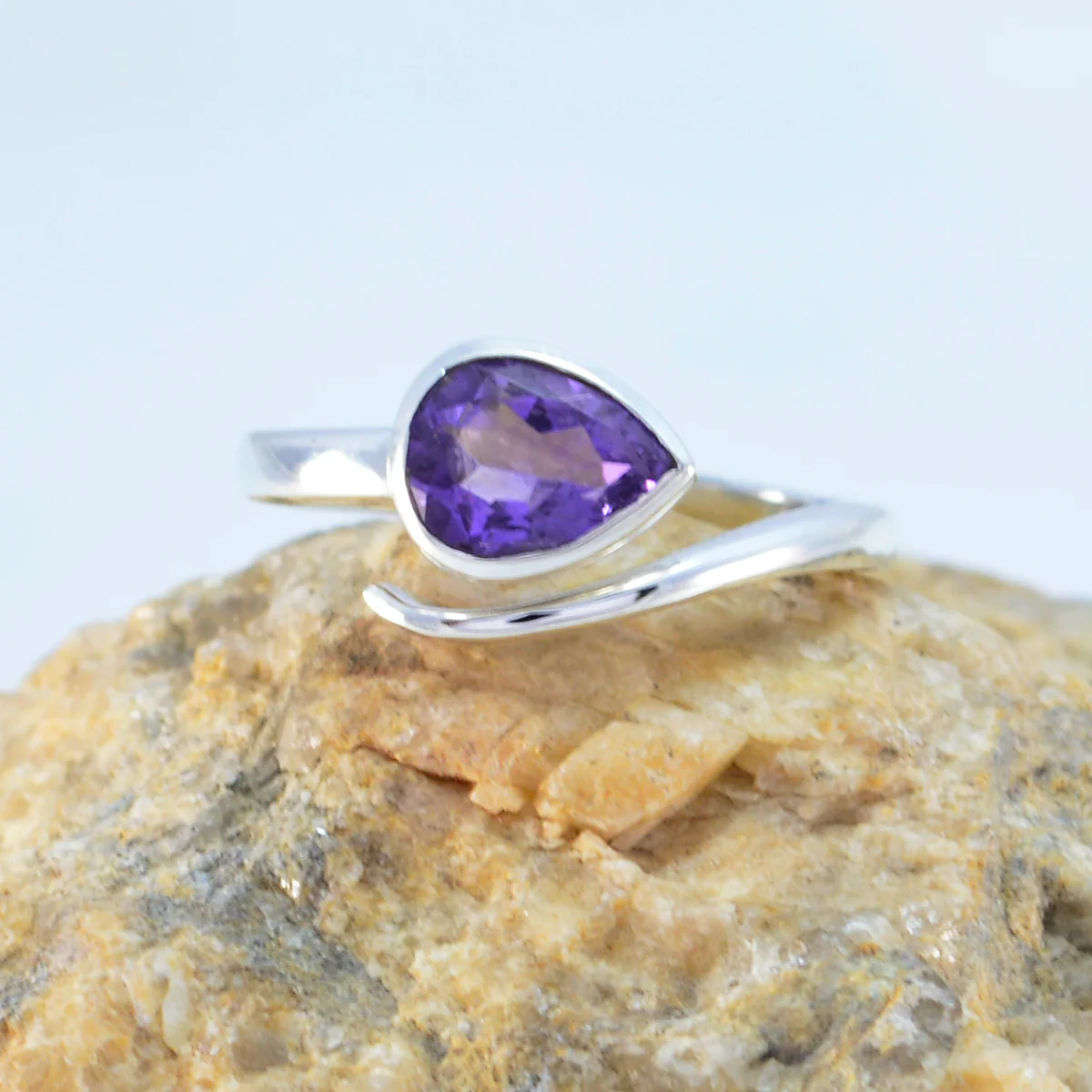 Amethyst Solitaire French 925 Sterling Silver Purple Gemstone Slim Feminine Ring Jewellery - Image 2