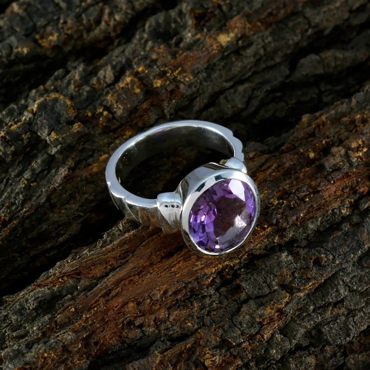 Amethyst Solitaire Indian Sterling Silver Purple Gemstones Classic Feminine Ring Jewelry - Image 3