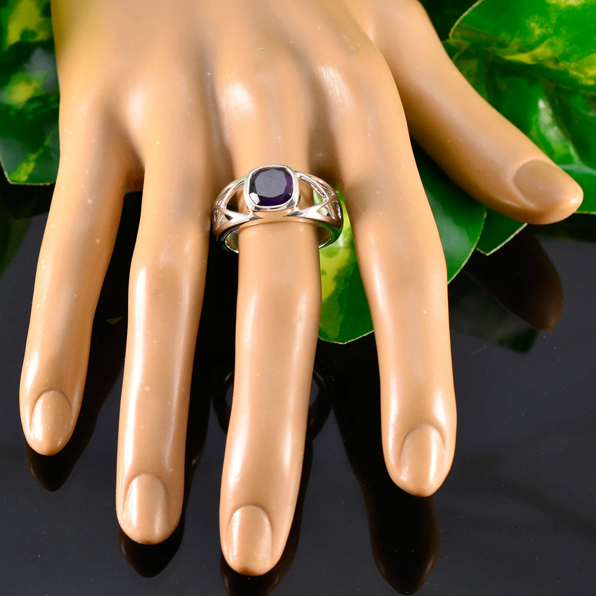 Amethyst Solitaire Indian Sterling Silver Purple Gemstones Tiny Contemporary Ring Jewelry - Image 5