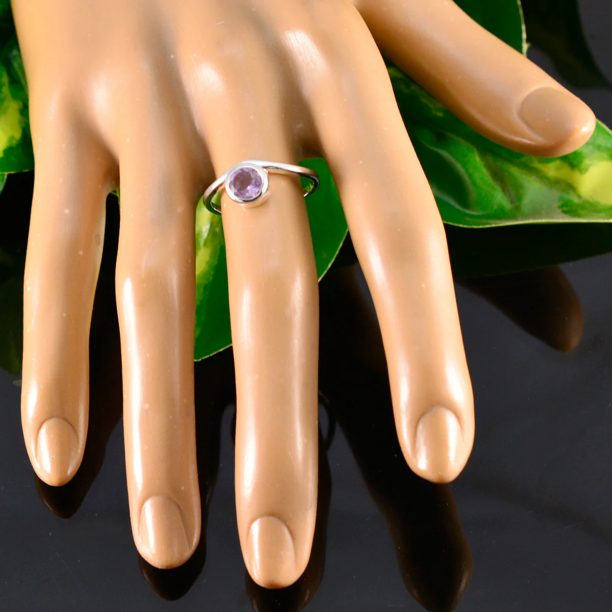 Amethyst Solitaire Japanese Sterling Silver Purple Gemstones Delicate Romantic Ring Jewelry - Image 5