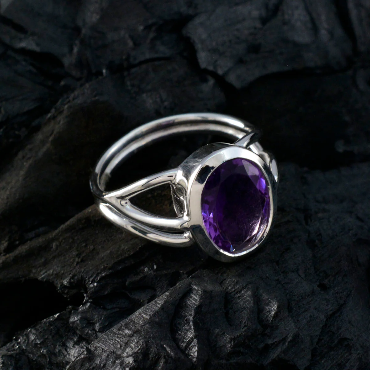 Amethyst Solitaire Russian 92.5 Silver Purple Gems Mid-weight Luxurious Ring Jewellery - Image 4
