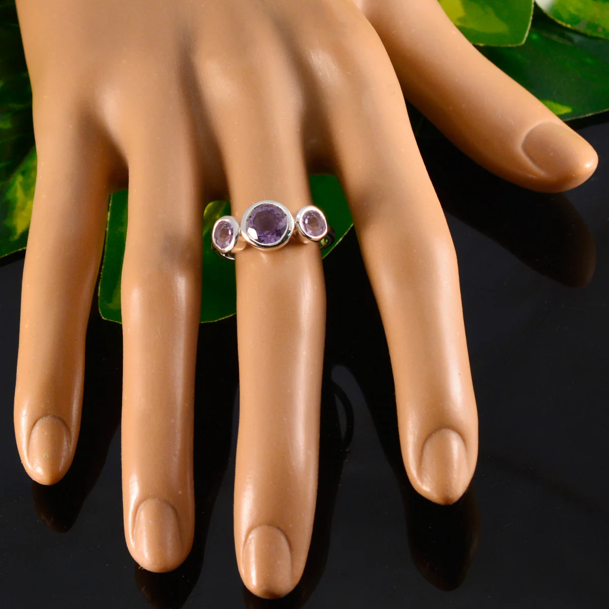 Amethyst Trilogy Japanese 92.5 Silver Purple Gemstones Whisper-thin Glamorous Ring Jewellery - Image 5