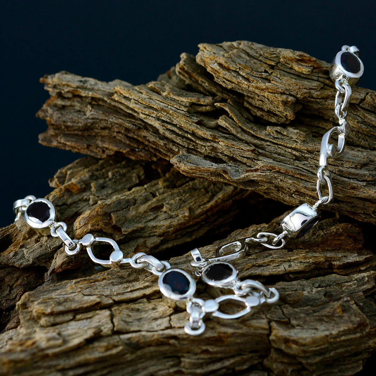 Black Onyx Christmas Jumper Day Dainty Black Sterling Silver Links Bracelet - Image 3