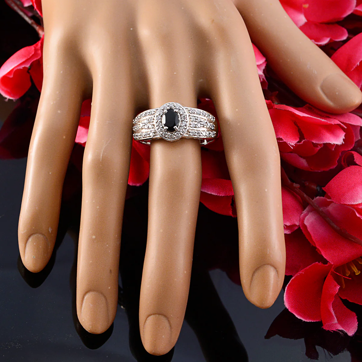 Black Onyx Halo Egyptian 92.5 Silver Black Gemstones Eye-catching Abstract Ring Jewellery - Image 6
