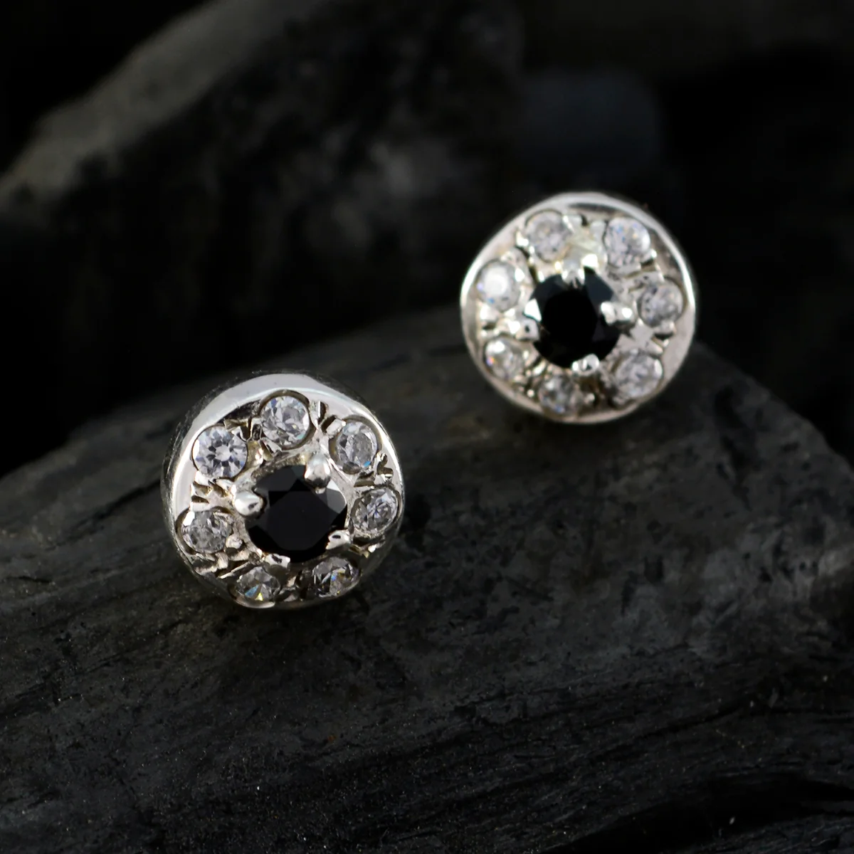 Black Onyx Middle Eastern Carolina multiple Stud Black Silver Earring - Image 2