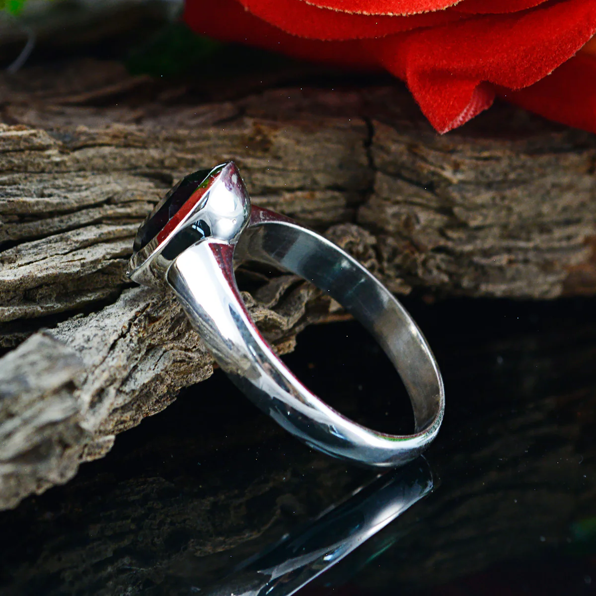 Black Onyx Solitaire French Silver Black Gems Tiny Artisan Ring Jewelry - Image 3