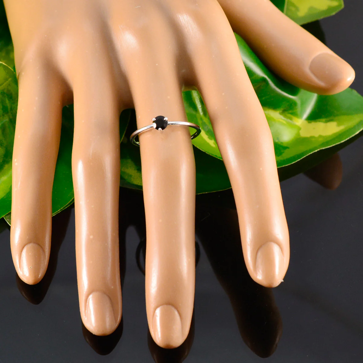 Black Onyx Solitaire Japanese 925 Silver Black Gemstones Minimalist valentine Ring Jewellery - Image 5