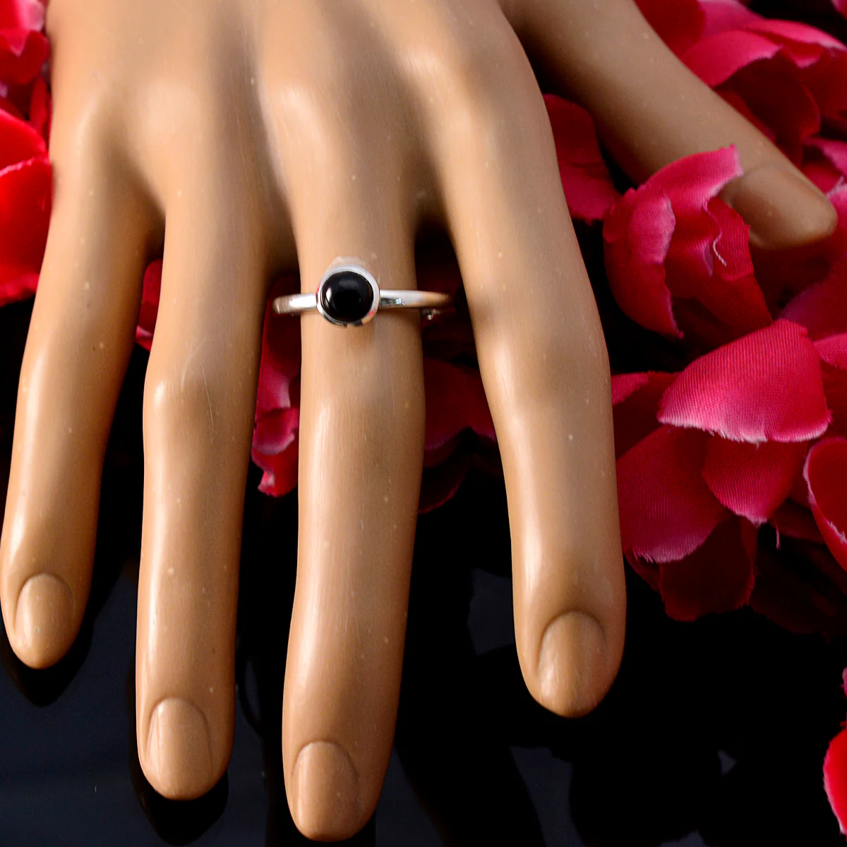 Black Onyx Solitaire Japanese Sterling Silver Black Gemstones Delicate Luxurious Ring Jewelry - Image 5