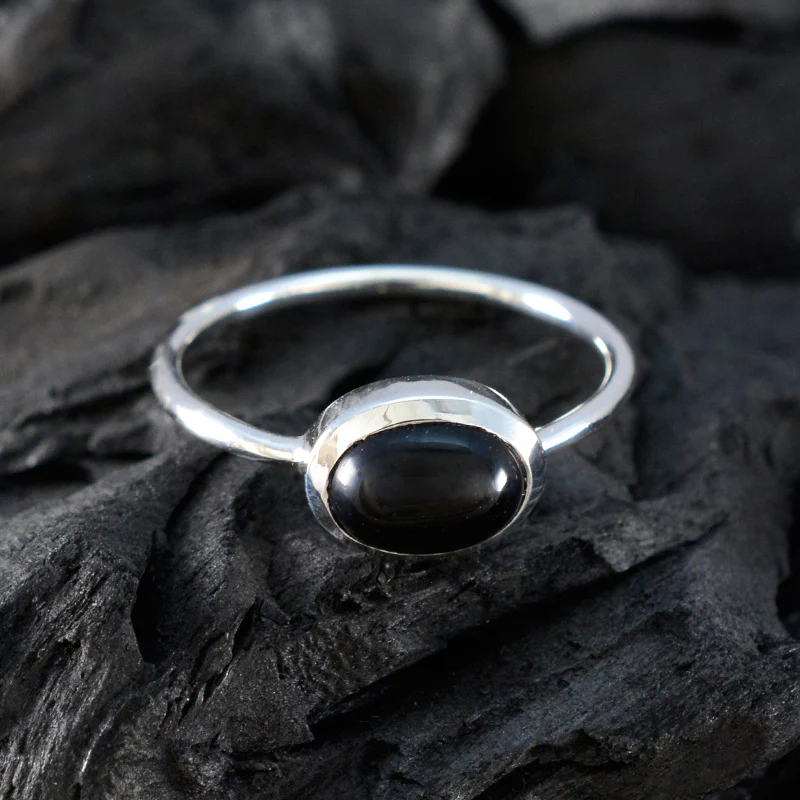 Black Onyx Solitaire Korean 925 Silver Black Gems Elegant Graceful Ring Jewelry - Image 4