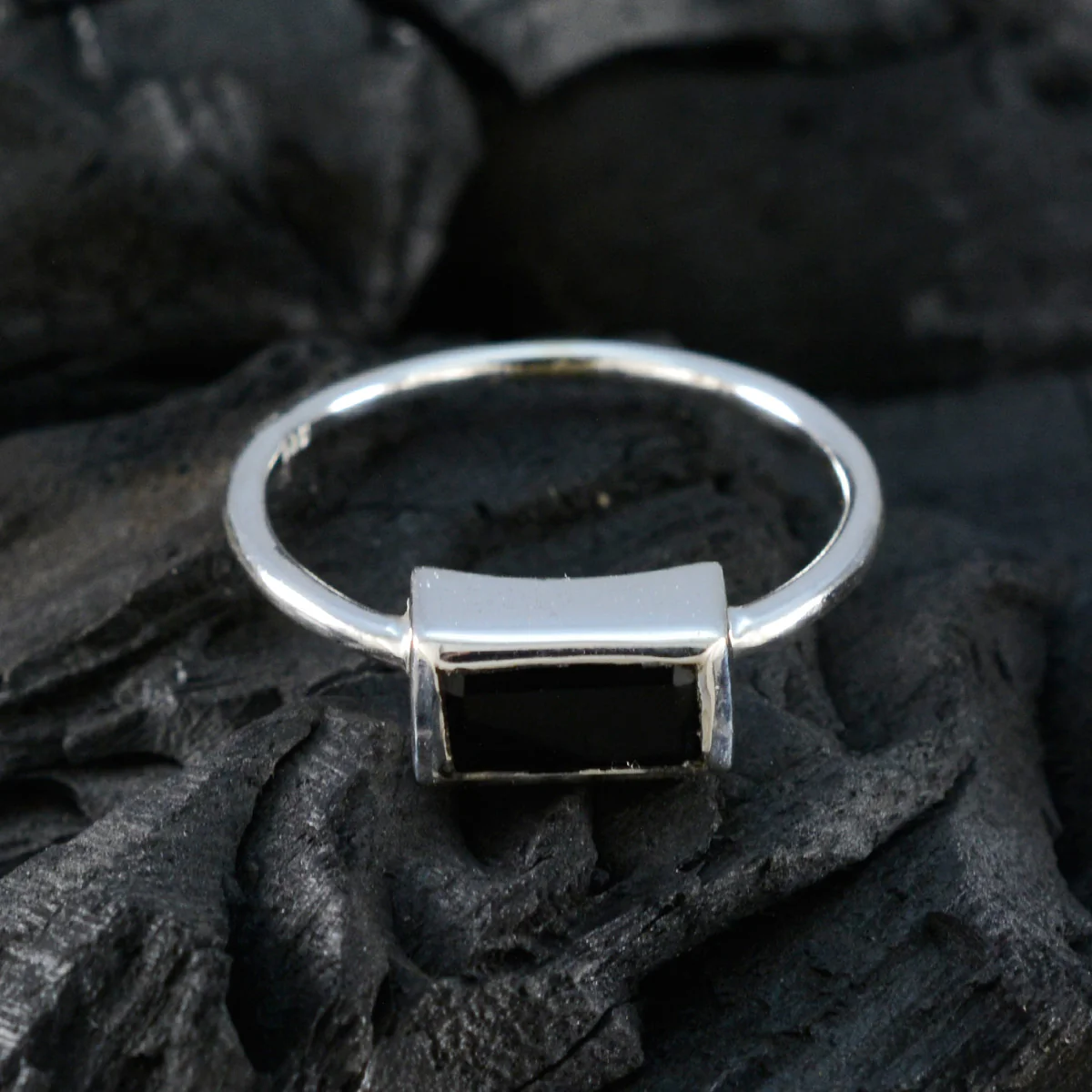 Black Onyx Solitaire Turkish Silver Black Gemstones Delicate Sophisticated Ring Jewelry - Image 4