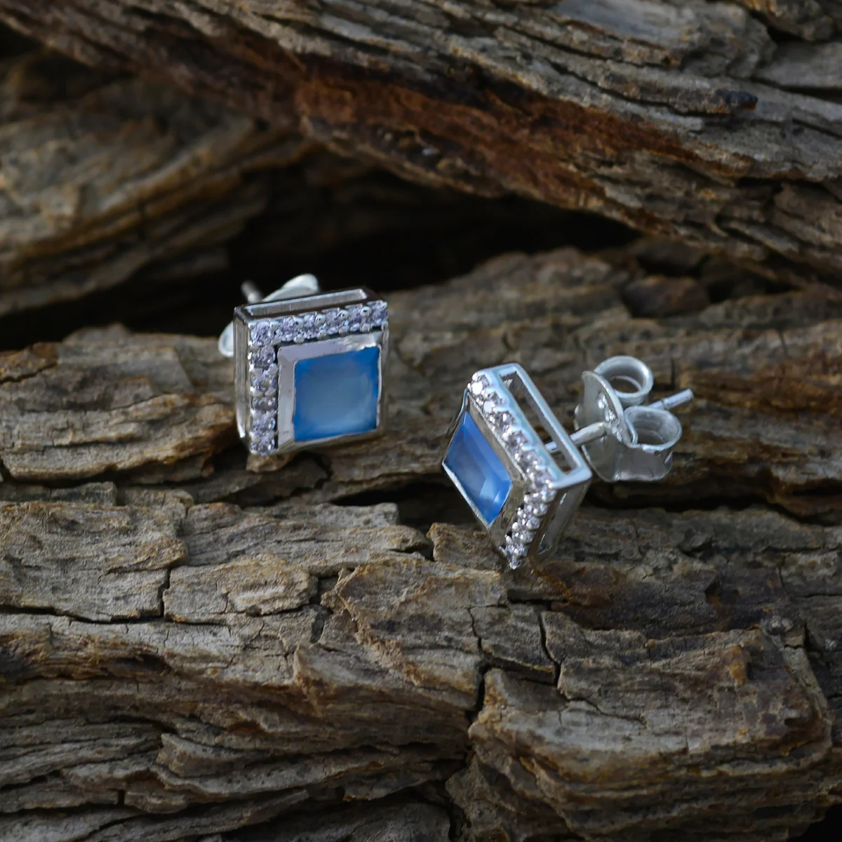 Blue Chalcedony French Julieta multiple Stud Blue Sterling Silver Earring - Image 3