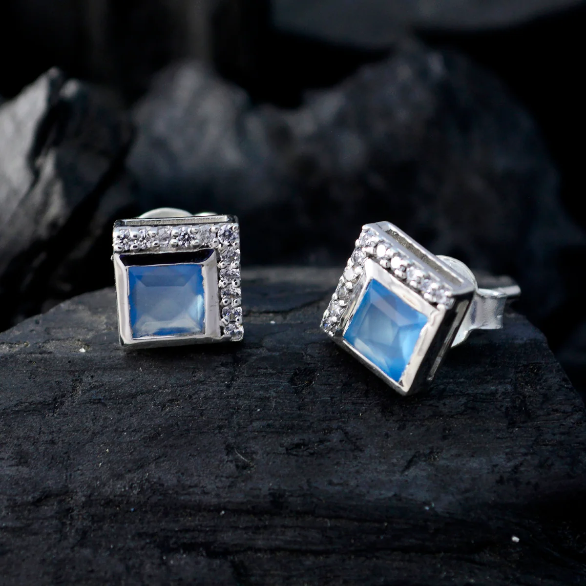 Blue Chalcedony French Julieta multiple Stud Blue Sterling Silver Earring - Image 4
