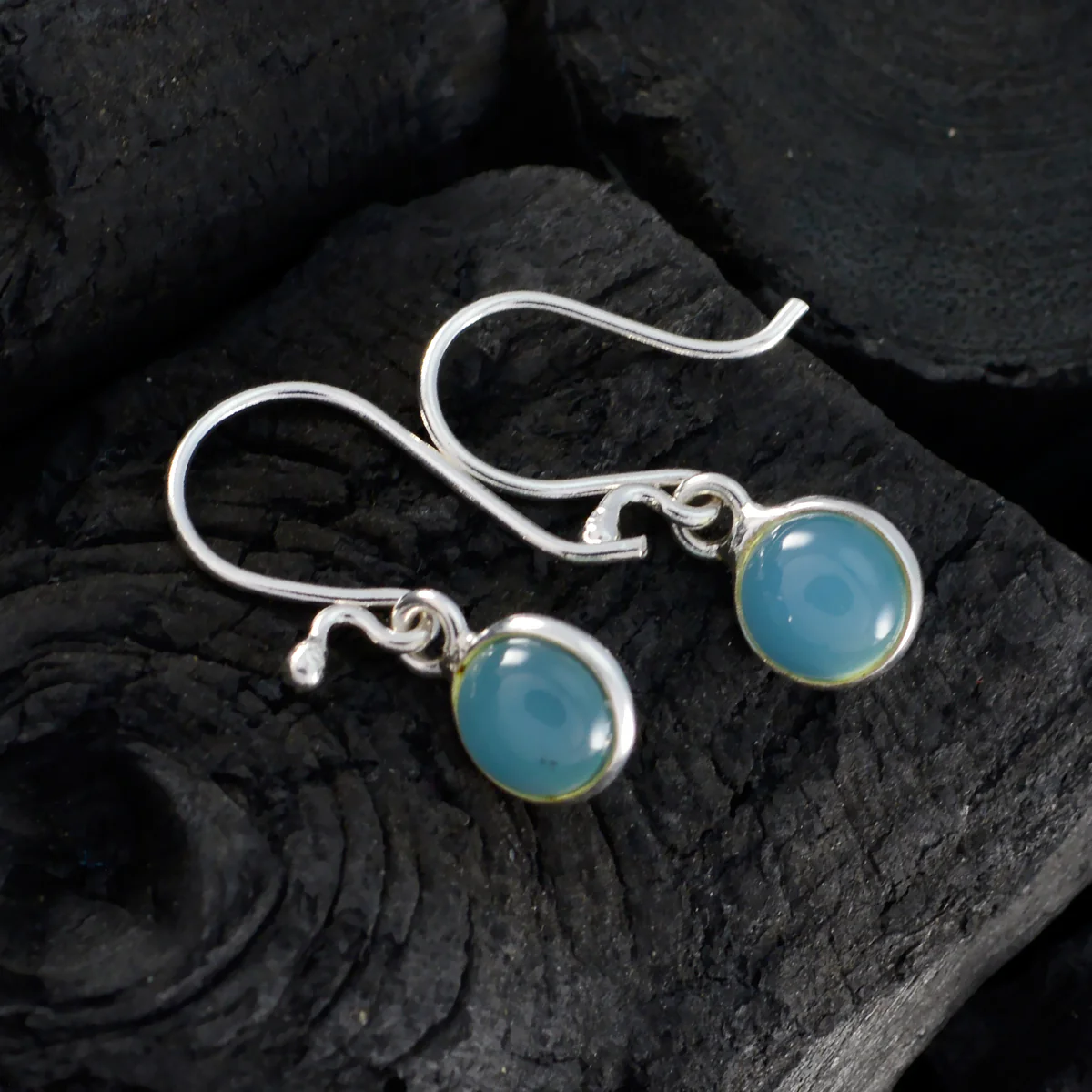Blue Chalcedony Middle Eastern Kennedy Solitaire Dangle Blue 925 Silver Earring - Image 4