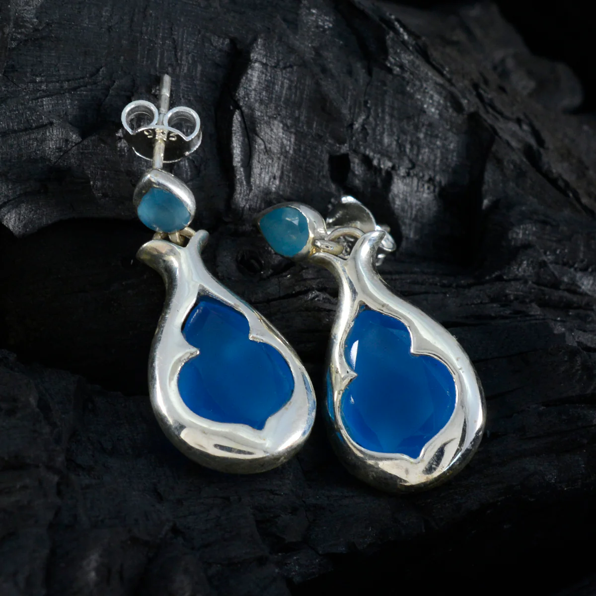 Blue Chalcedony Moroccan Ella Toi et Moi Stud Blue 92.5 Silver Earring - Image 2