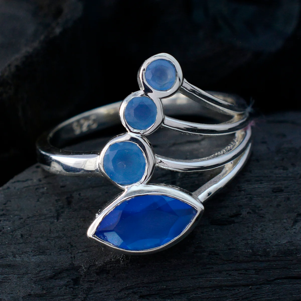 Blue Chalcedony quarter African Silver Blue Gemstones Slim Romantic Ring Jewellery - Image 4