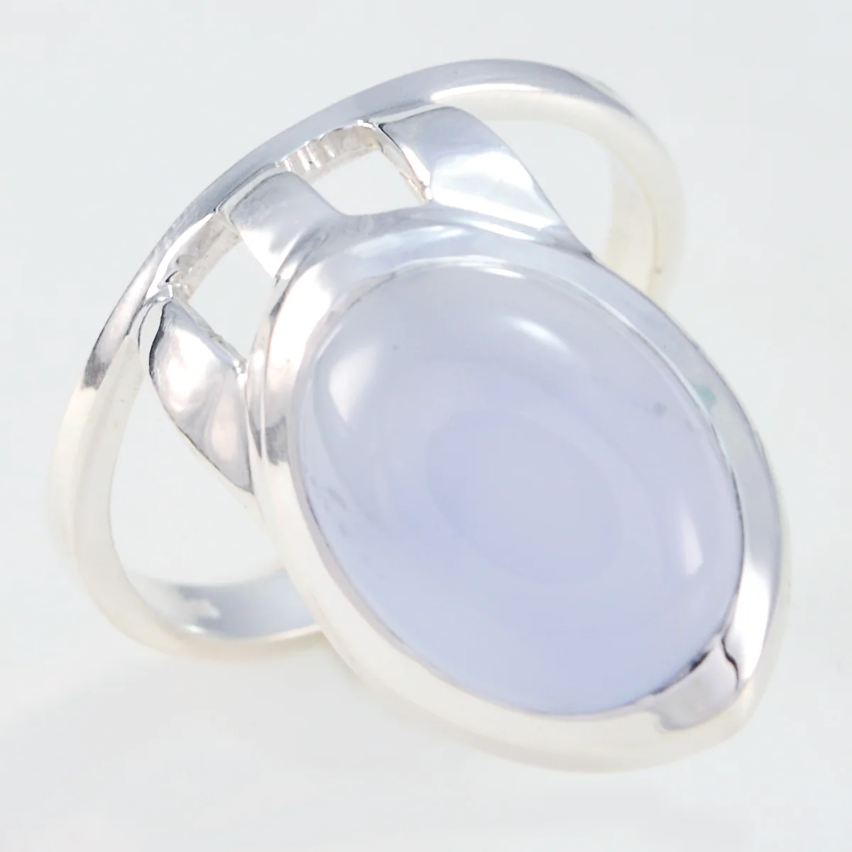 Blue Chalcedony Solitaire French Silver Blue Gems Edgy Signet Ring Jewellery - Image 2