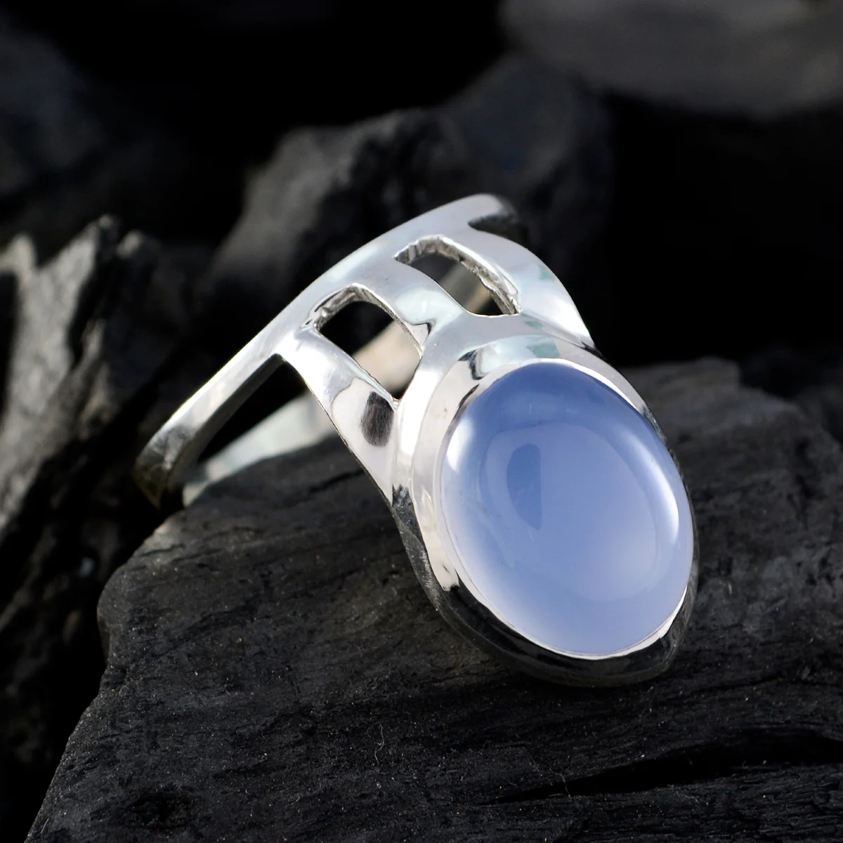 Blue Chalcedony Solitaire French Silver Blue Gems Edgy Signet Ring Jewellery - Image 4