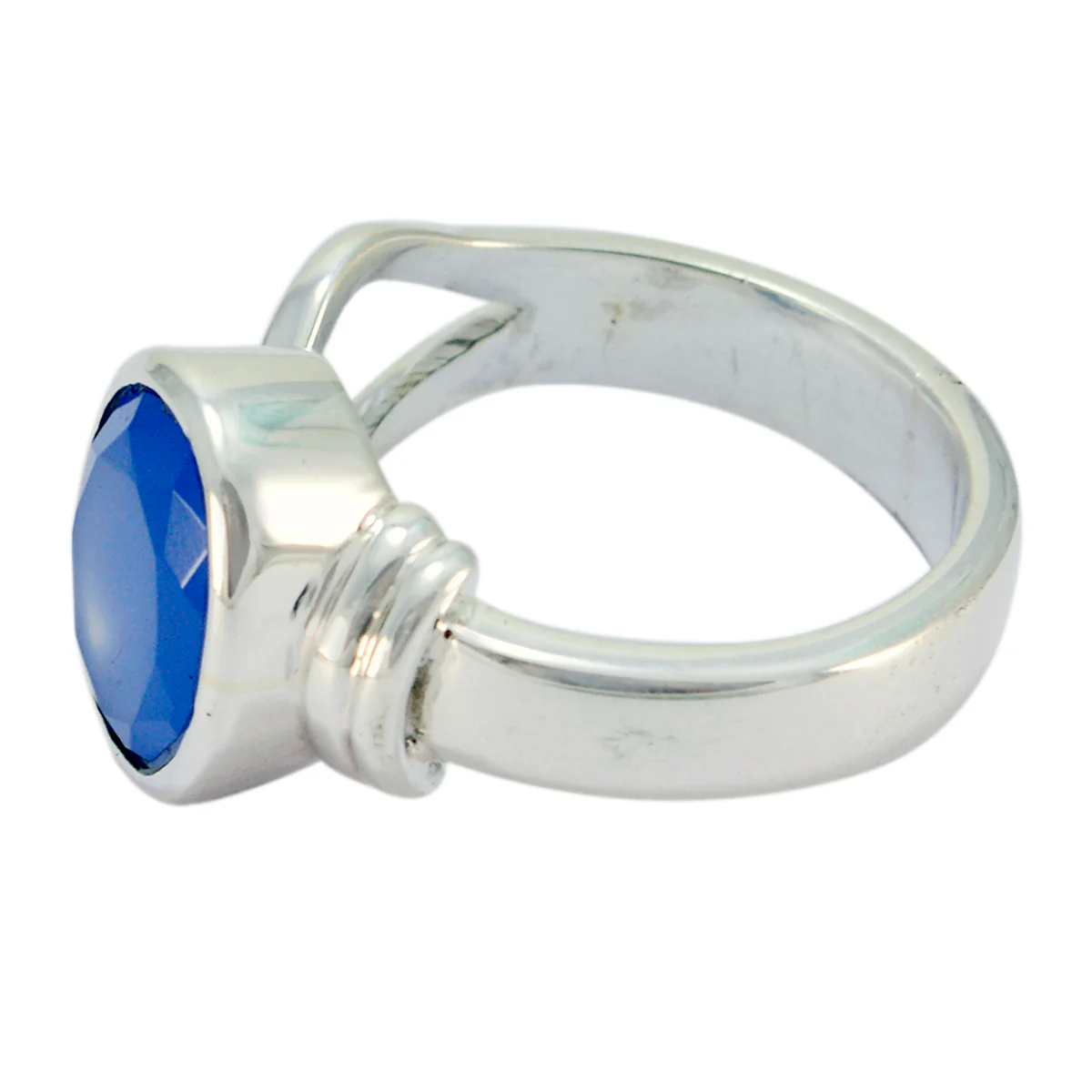 Blue Chalcedony Solitaire German 925 Silver Blue Gemstones Tiny Artisan Ring Jewellery - Image 2