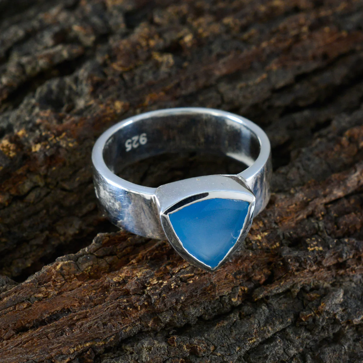 Blue Chalcedony Solitaire Turkish Sterling Silver Blue Gemstones Eye-catching Signet Band Jewellery - Image 3