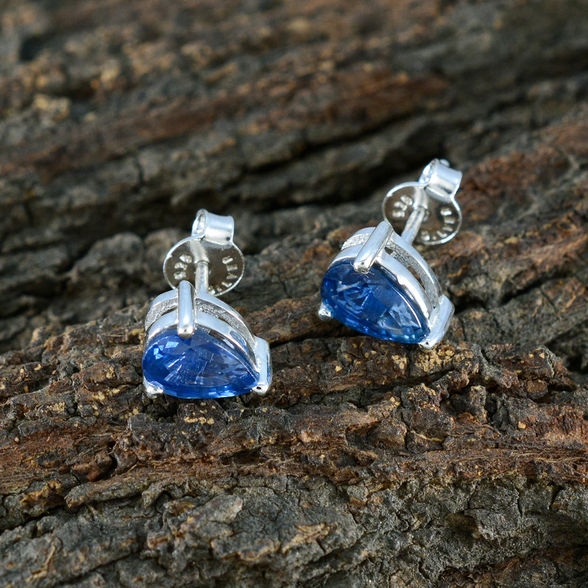 Blue Sapphire cz German Seo-yeon Solitaire Stud Blue Sterling Silver Earring - Image 4