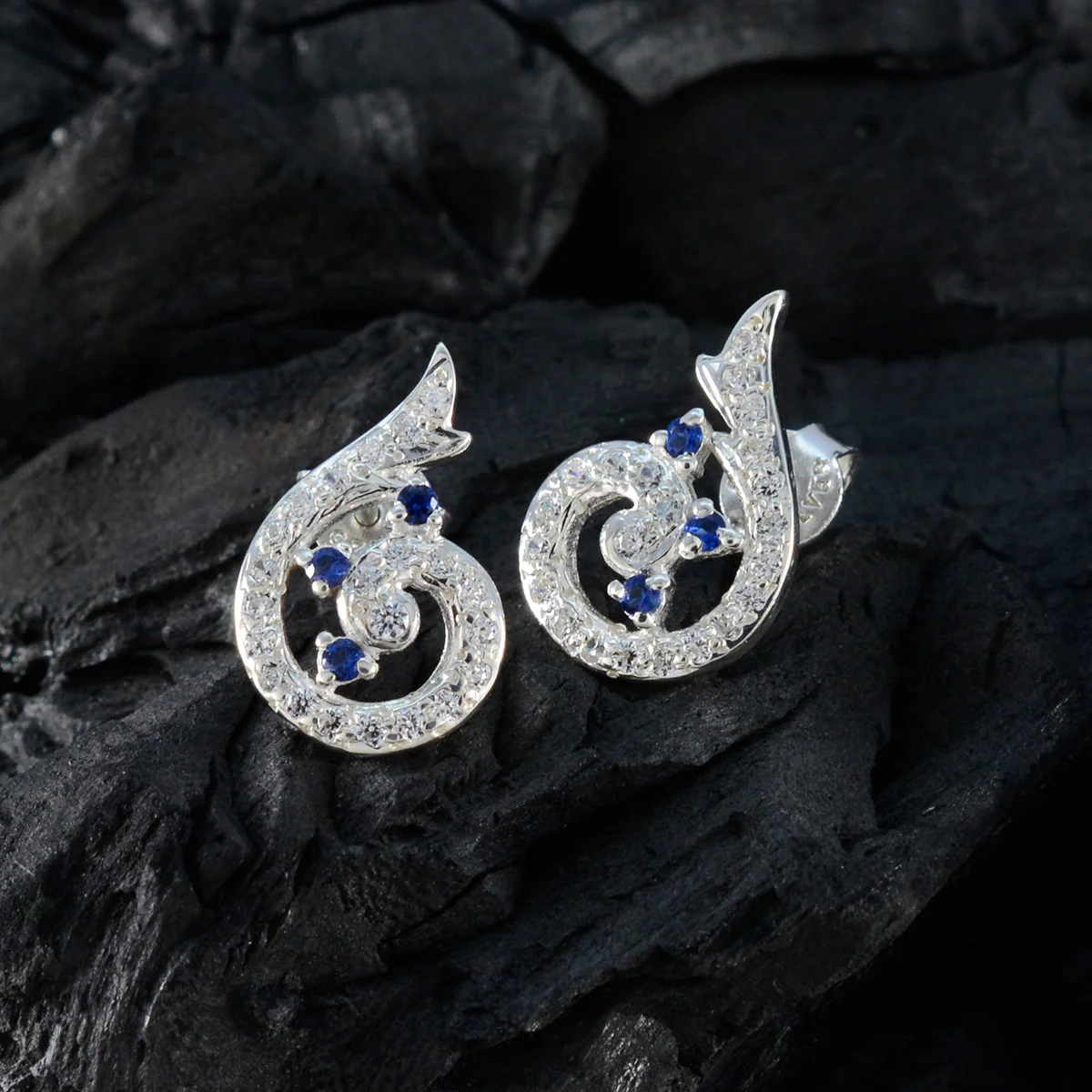 Blue Sapphire CZ Spanish Hazel multiple Stud Blue 92.5 Silver Earring - Image 4