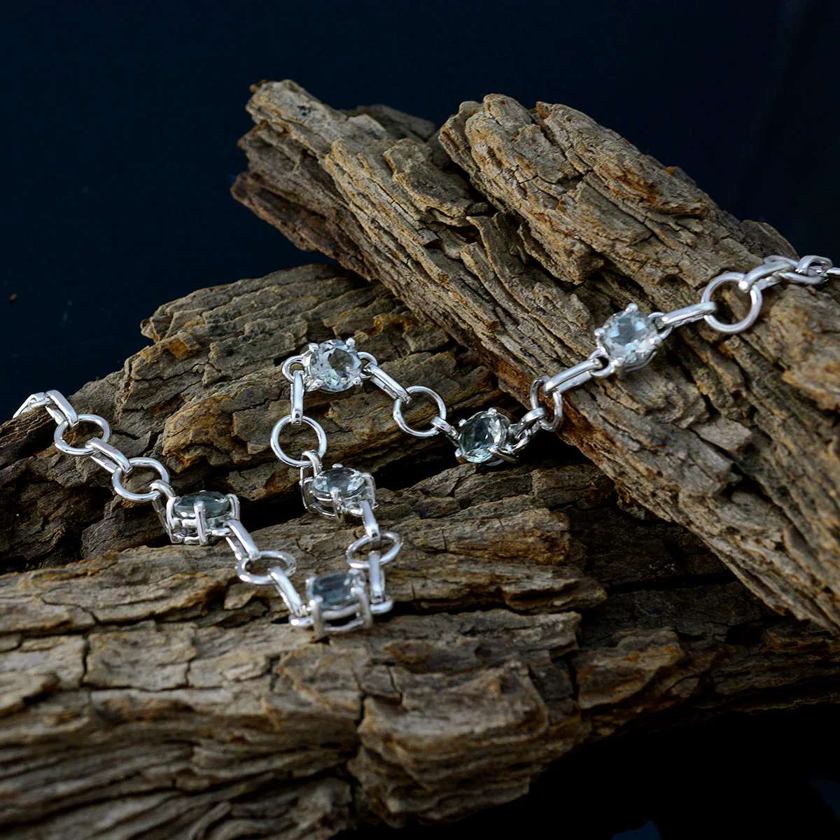 Blue Topaz End of Wintertime Delicate Blue Sterling Silver Links Bracelet - Image 3