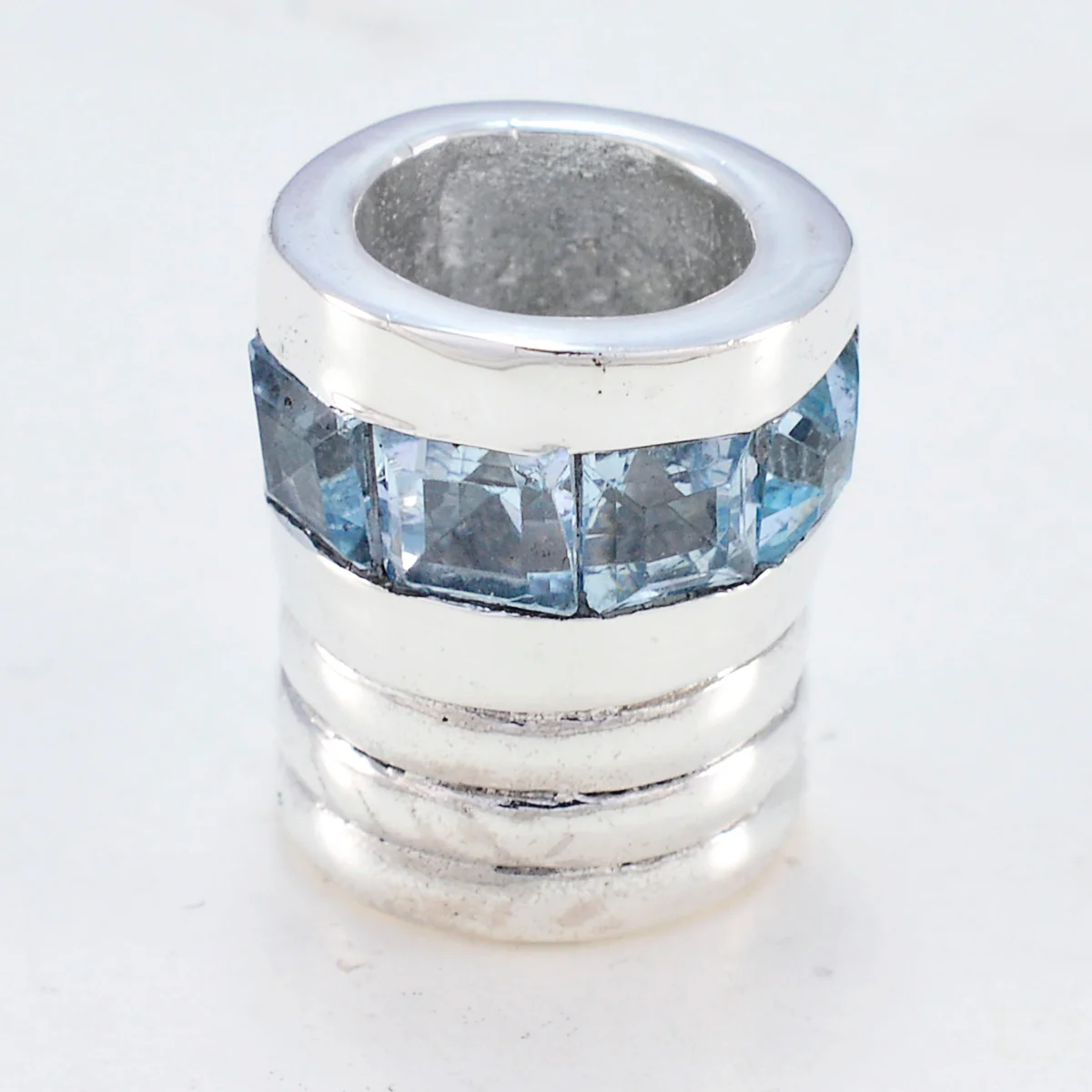 Blue Topaz Featherlight Latin American Sterling Silver multiple Bianca Glamorous Blue Pendant Jewellery - Image 2