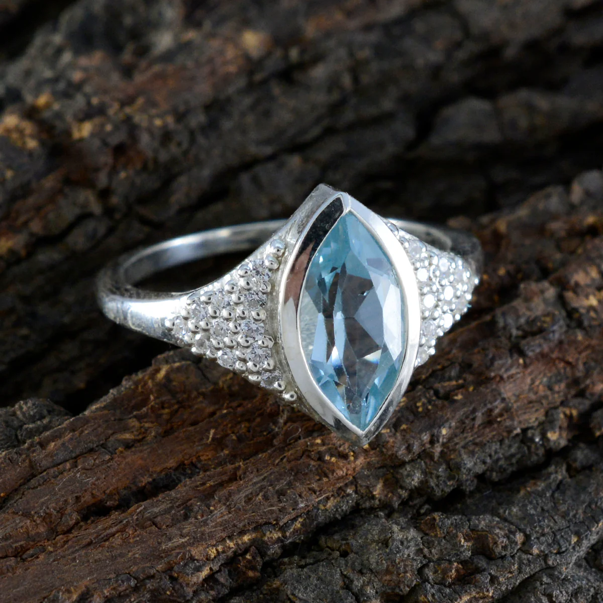Blue Topaz Halo African Silver Blue Gems Featherlight Sophisticated Ring Jewellery - Image 3