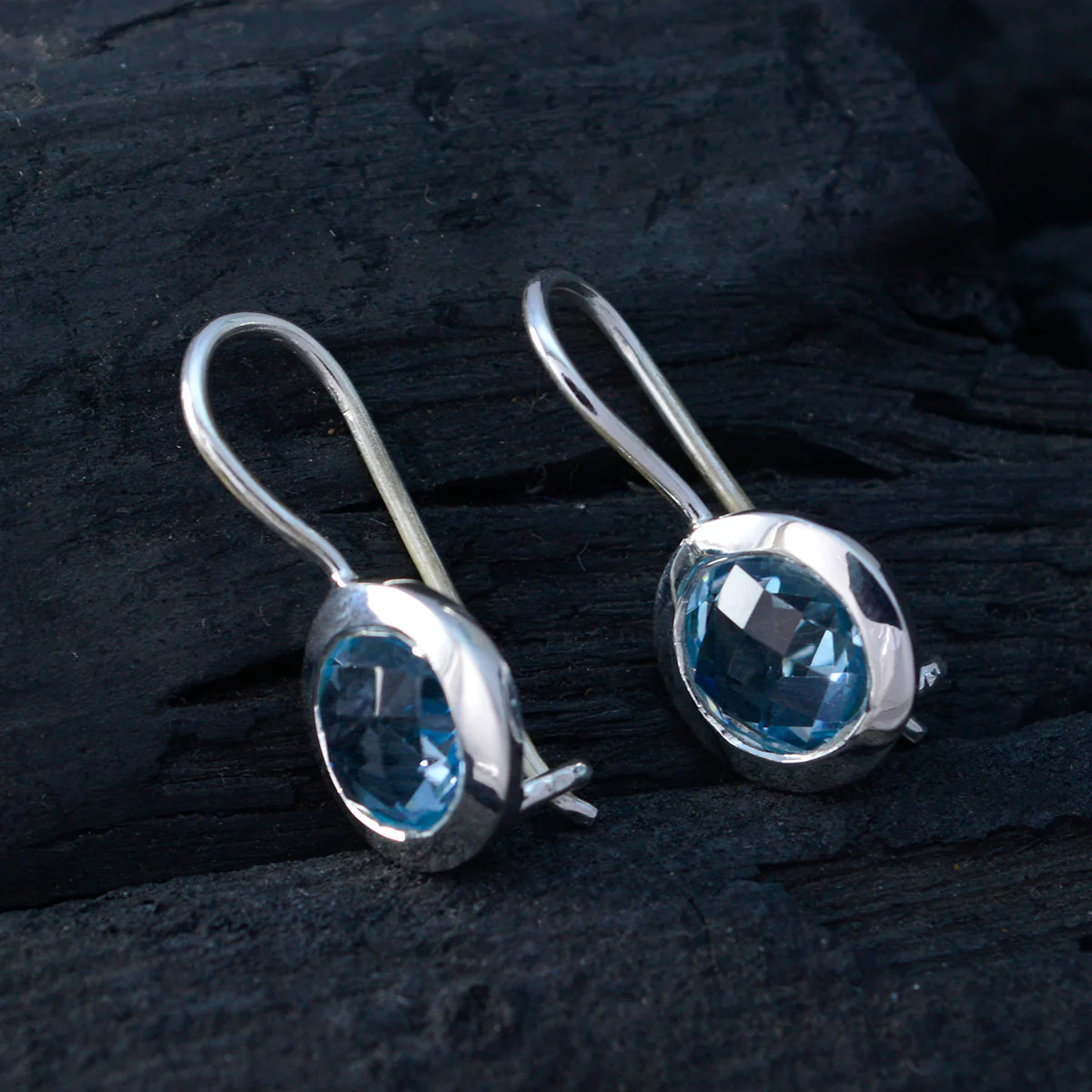 Blue topaz Japanese Autumn Solitaire Dangle Blue Silver Earring - Image 3