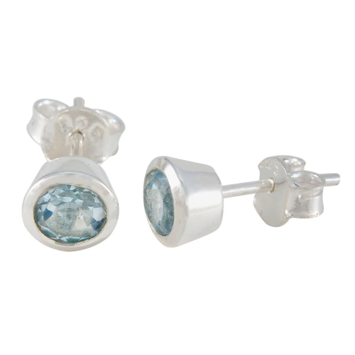 Blue Topaz Japanese Chloe Solitaire Stud Blue Silver Earring - Image 2