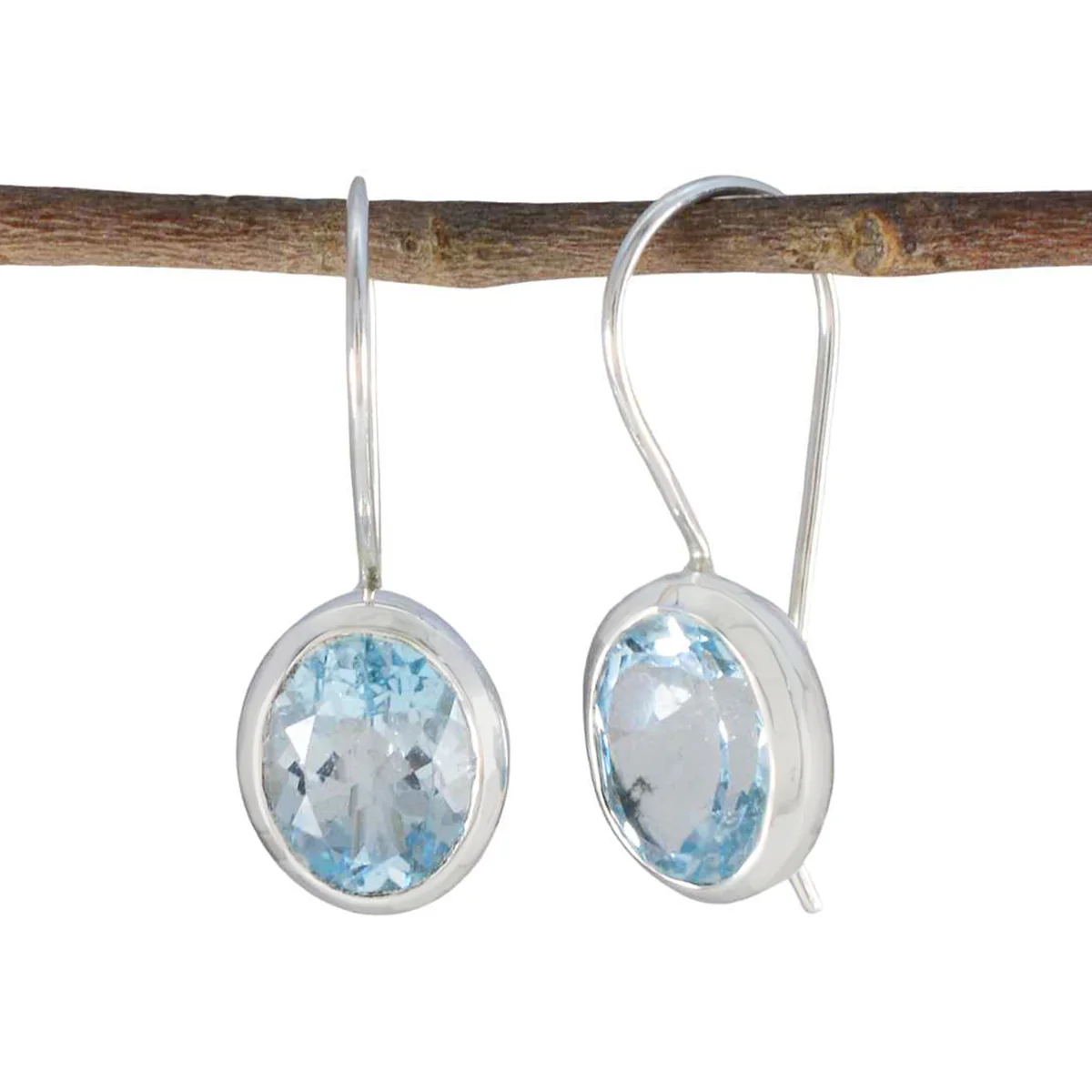 Blue Topaz Latin American Lucia Solitaire Dangle Blue 925 Sterling Silver Earring