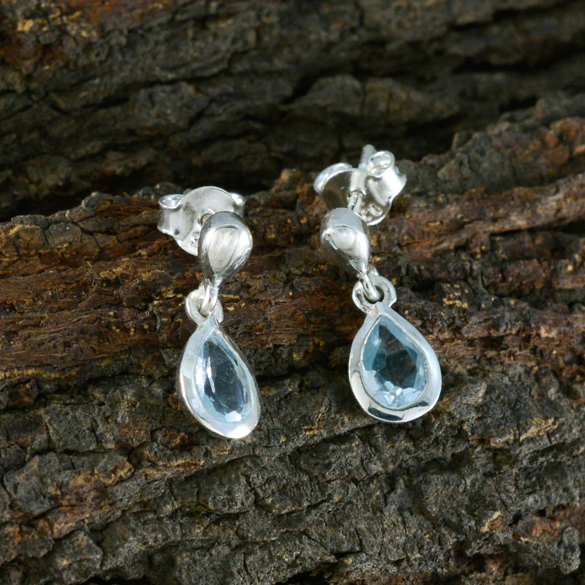 Blue Topaz Russian Zoe Solitaire Stud Blue 92.5 Silver Earring - Image 3