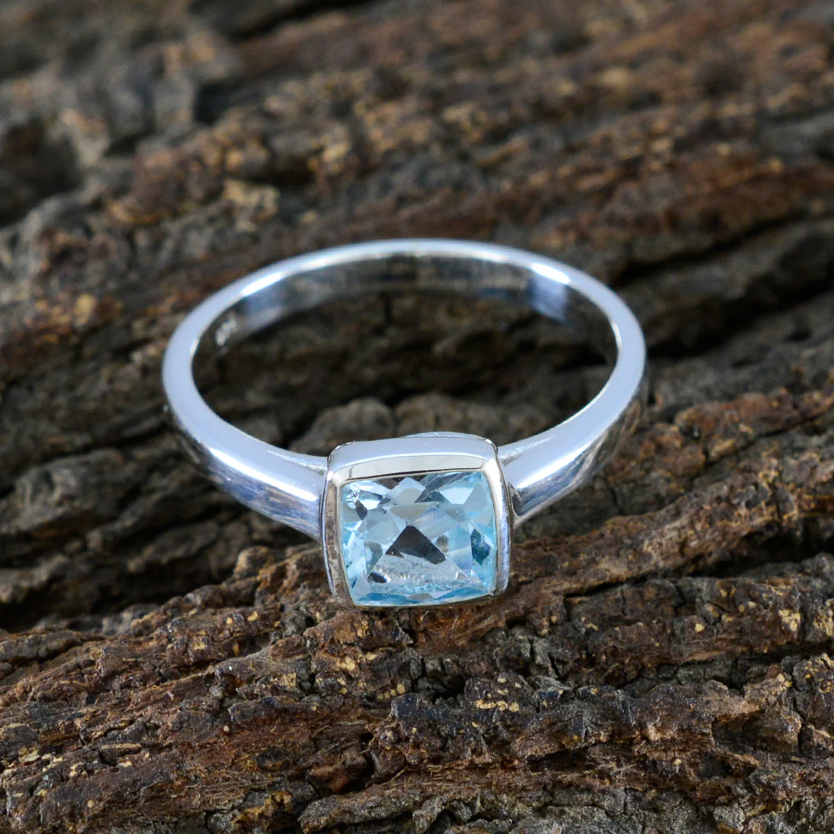 Blue Topaz Solitaire African 925 Sterling Silver Blue Gems Featherlight Feminine Ring Jewellery - Image 3