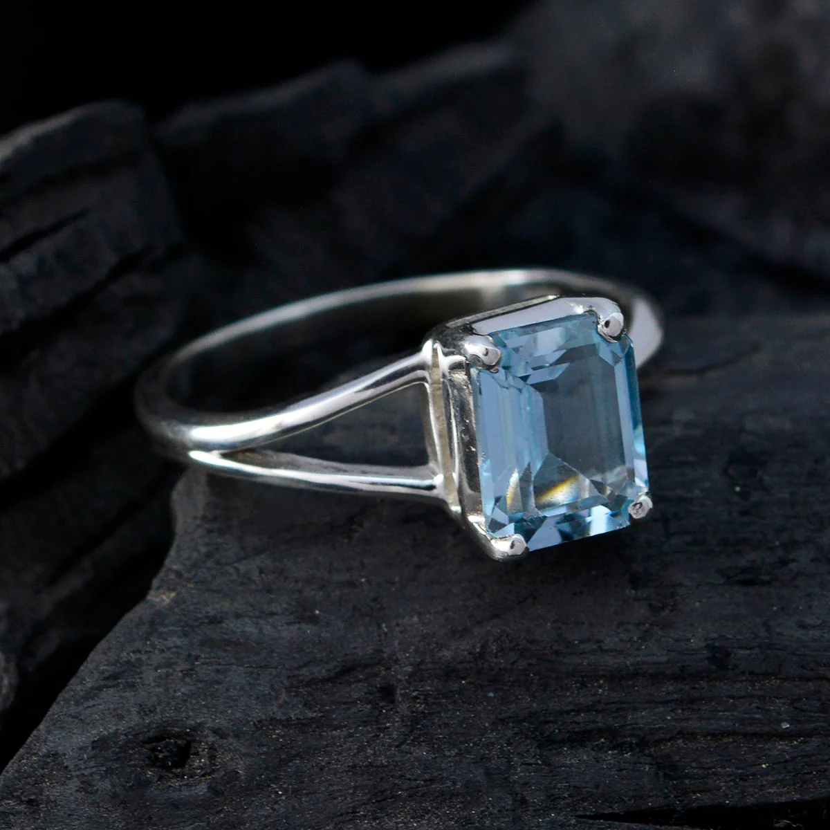 Blue Topaz Solitaire American 925 Sterling Silver Blue Gems Dainty Luxurious Ring Jewellery - Image 4