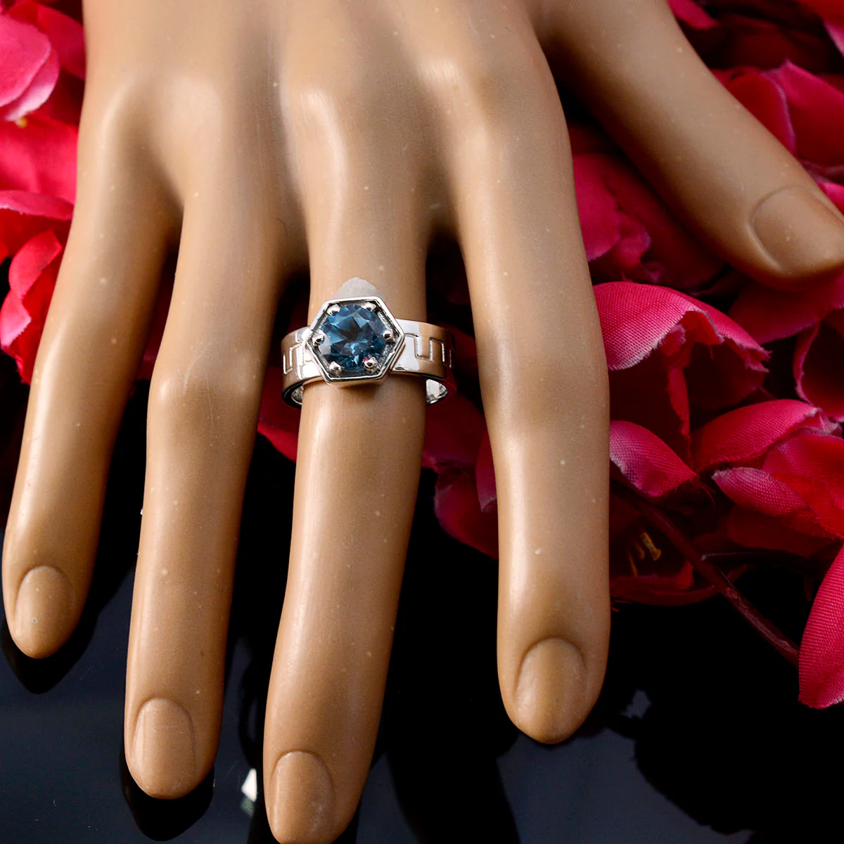 Blue Topaz Solitaire German 925 Sterling Silver Blue Gemstone Mid-weight Fairytale Ring Jewellery - Image 5