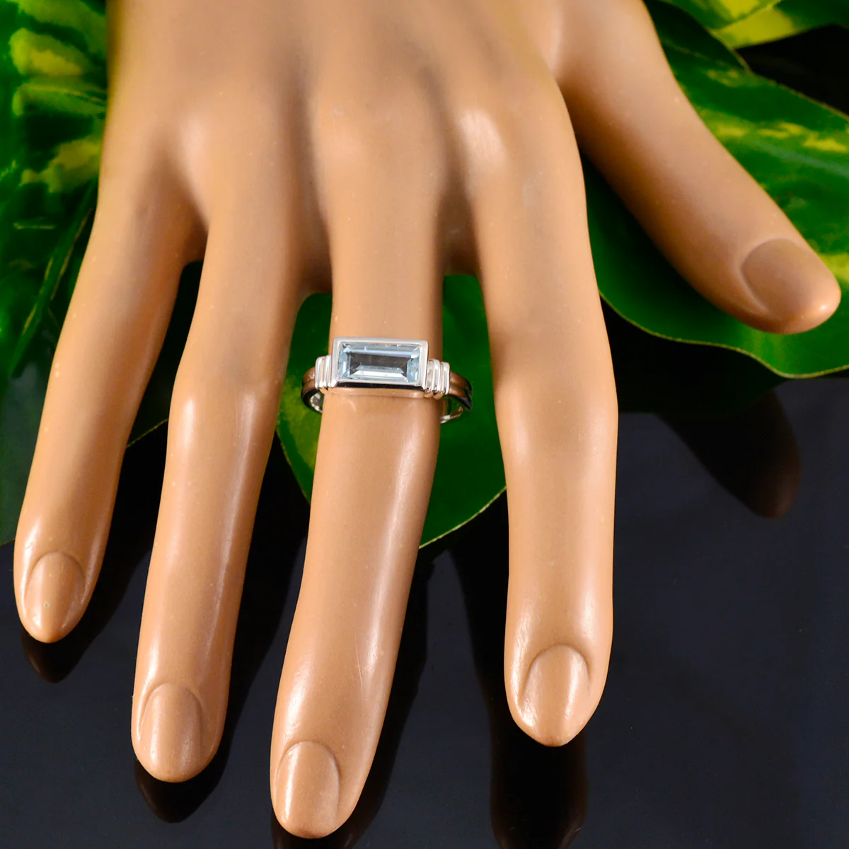Blue Topaz Solitaire Indian 925 Sterling Silver Blue Gems Minimal Abstract Ring Jewellery - Image 5
