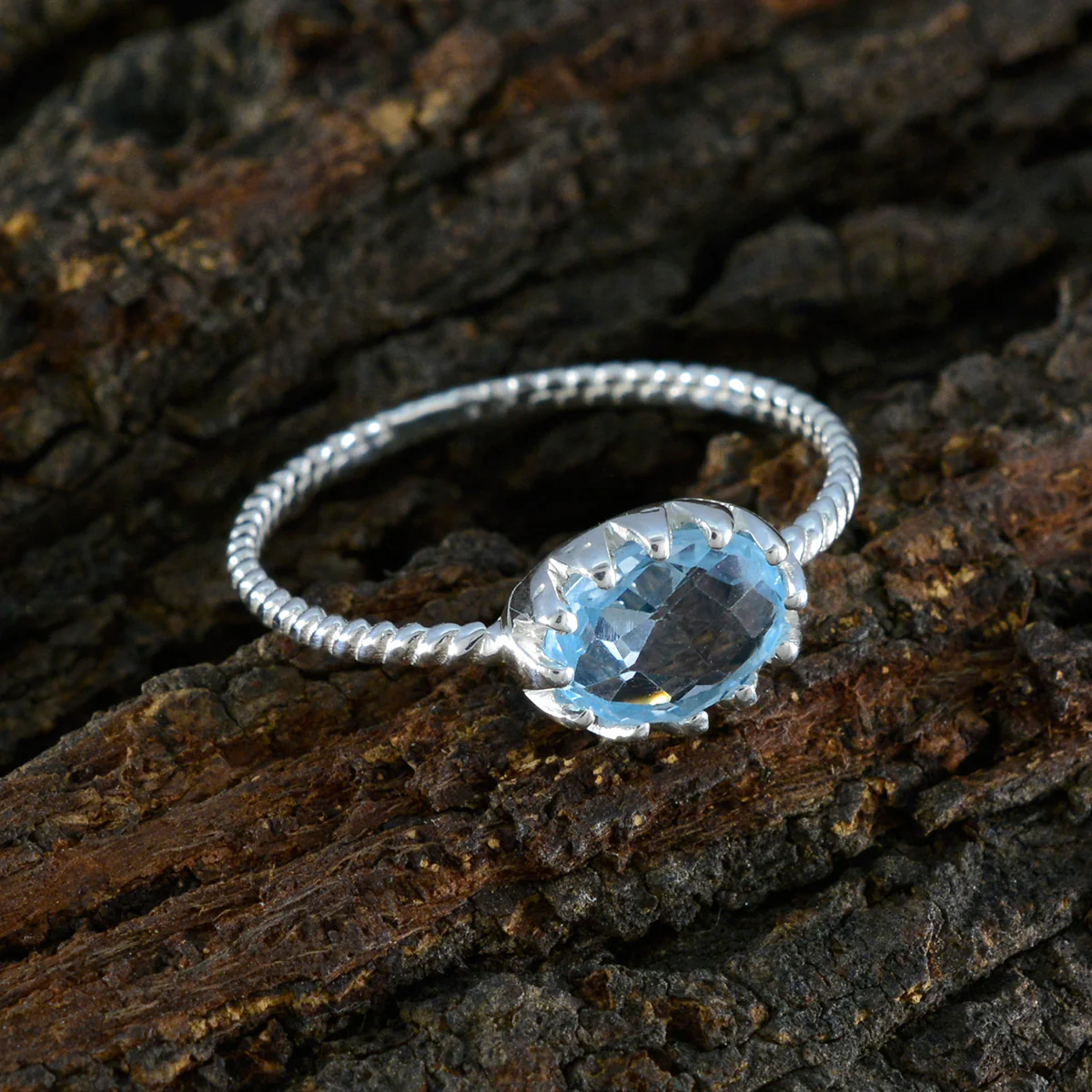 Blue Topaz Solitaire Korean 92.5 Silver Blue Gems Elegant Twist Ring Jewellery - Image 3