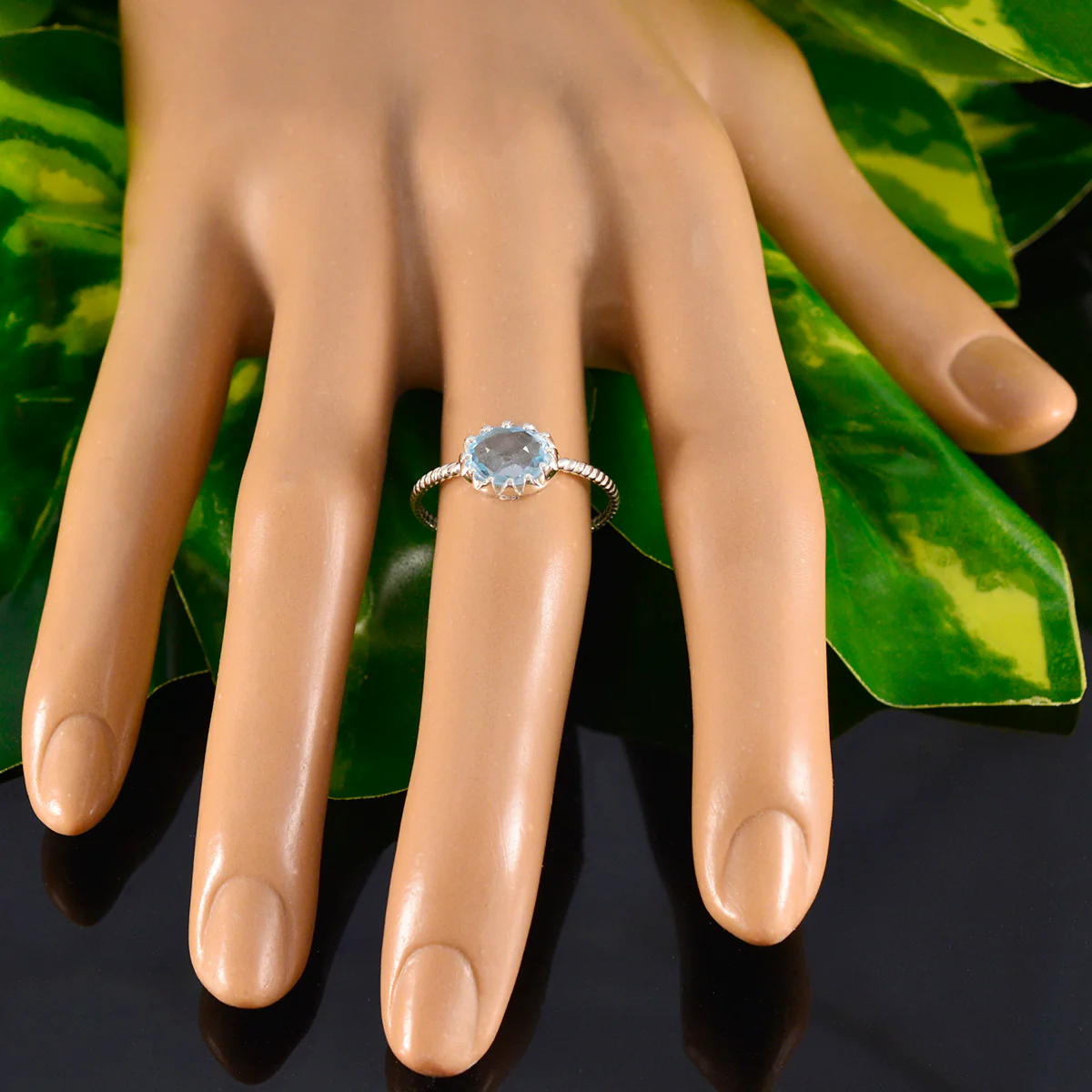 Blue Topaz Solitaire Korean 92.5 Silver Blue Gems Elegant Twist Ring Jewellery - Image 5