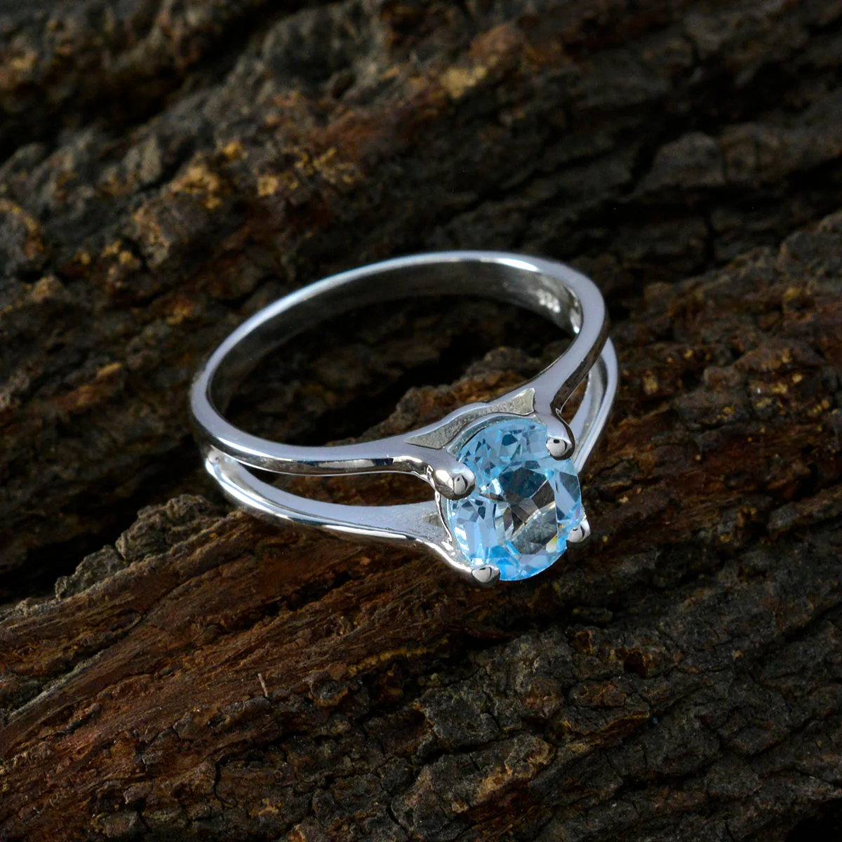 Blue Topaz Solitaire Russian Silver Blue Gemstones Slim Artisan Ring Jewellery - Image 3