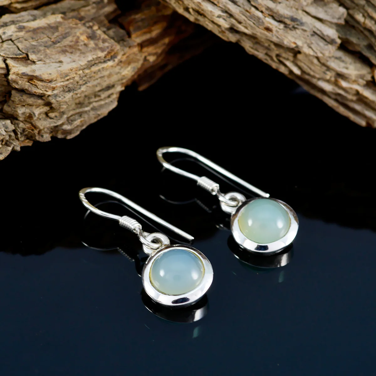 Chalcedony Australian Audrey Solitaire Dangle Blue Sterling Silver Earring - Image 3
