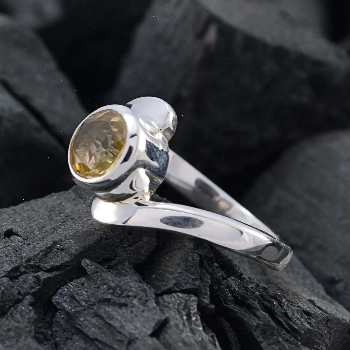 Citrine Solitaire Japanese Sterling Silver Yellow Gems Dainty Luxurious Ring Jewelry - Image 4