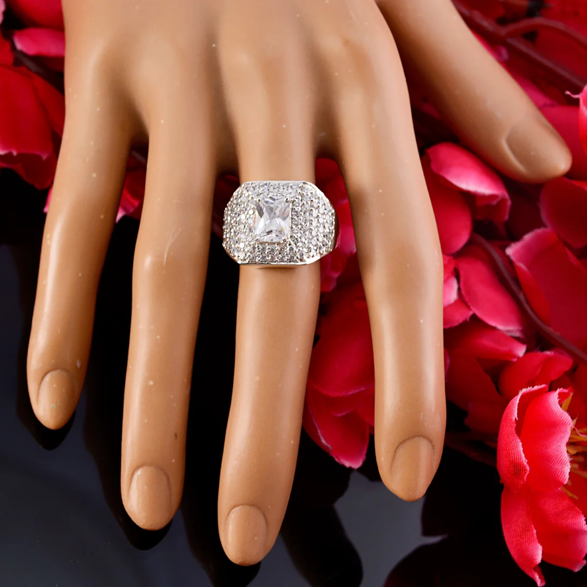 Crystal Quartz Halo German Sterling Silver White Gemstones Eye-catching Contemporary Ring Jewelry - Image 4