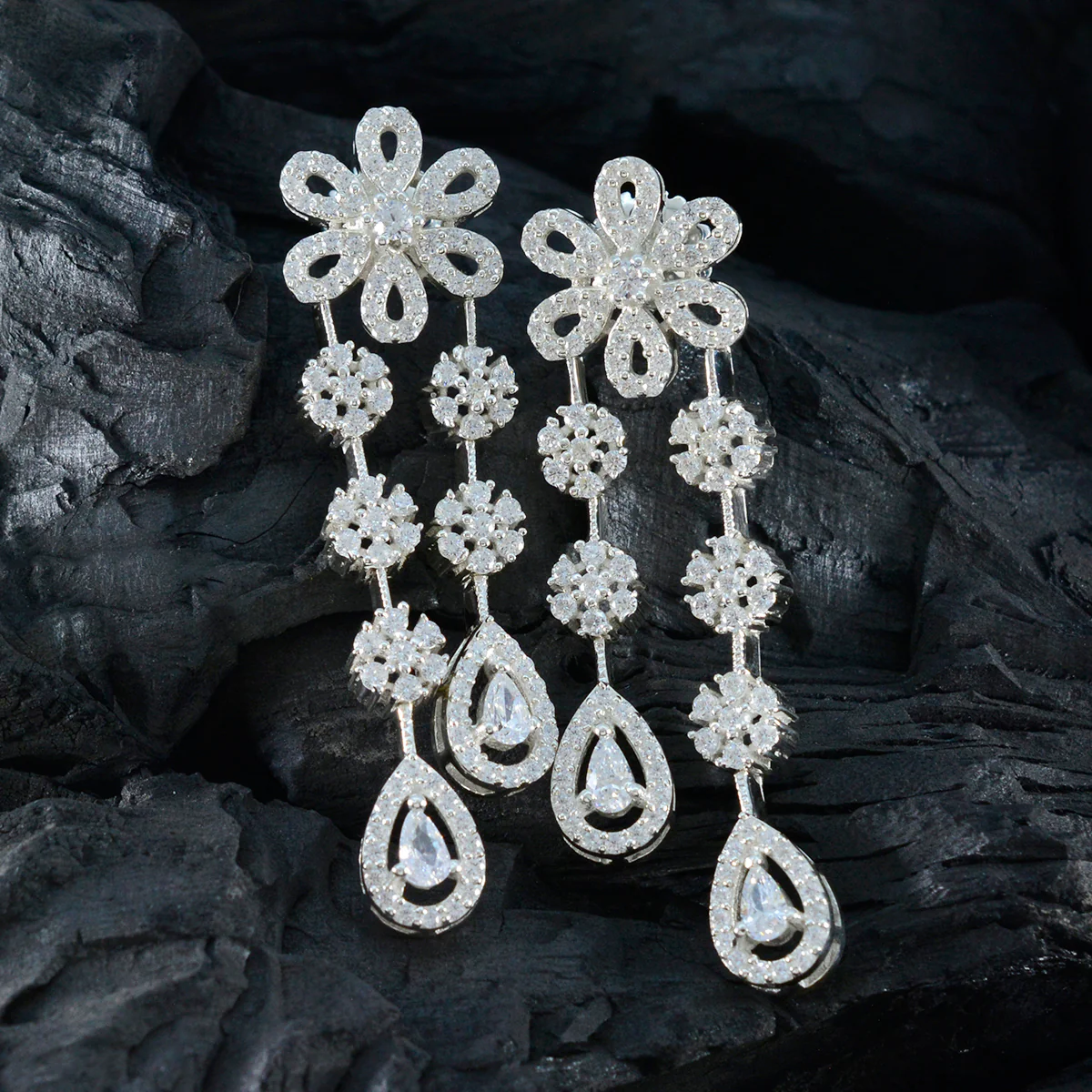 Cubic Zirconia Indian Dewii multiple Stud White Silver Earring - Image 5