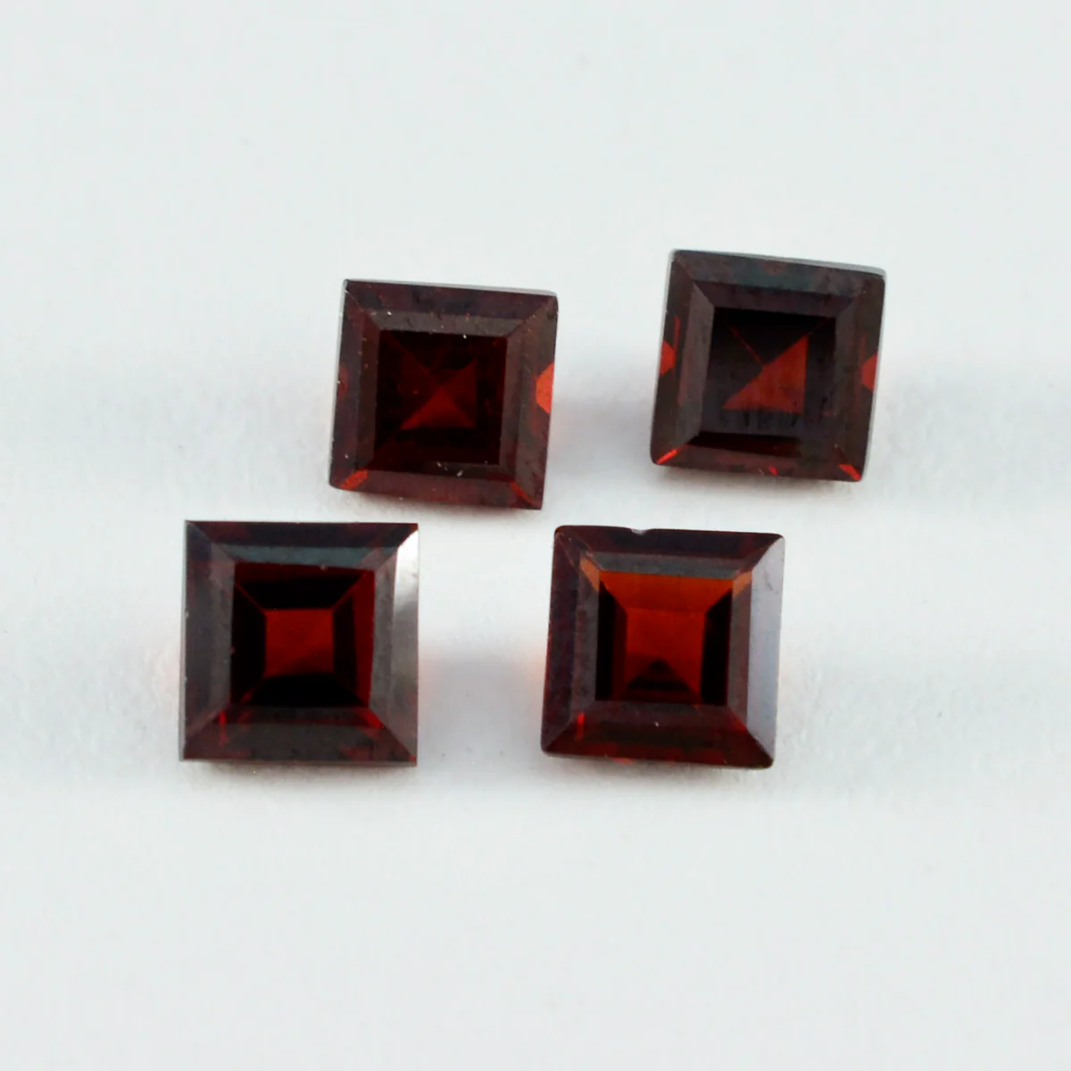 Garnet 1PC Chunky 13x13 MM Square Faceted Red Natural Semi Precious Gems - Image 2