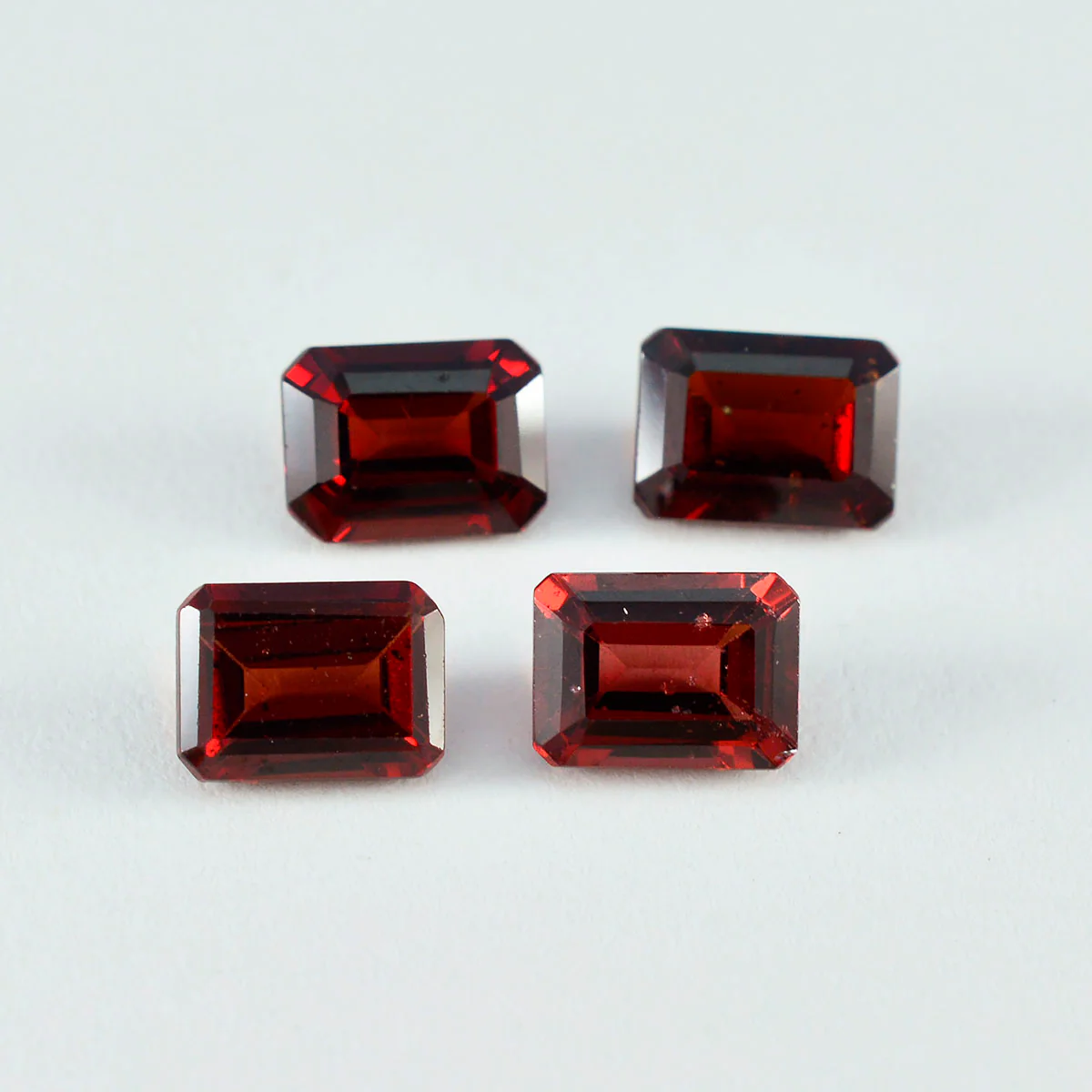 Garnet 1PC Small 6x8 MM Emerald Faceted Red Fine Semi Precious Loose Gemstone - Image 2