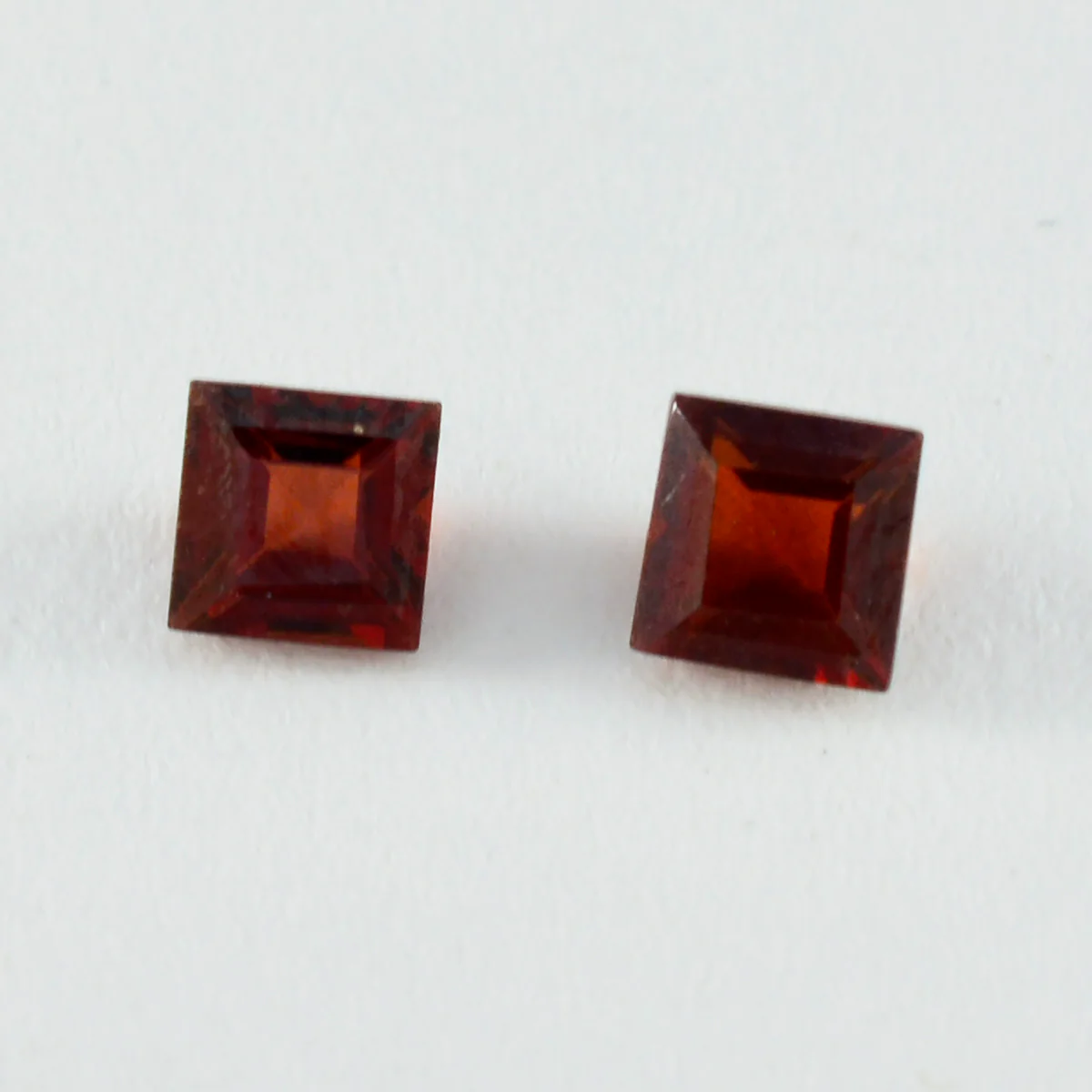 Garnet 1PC Tiny 6x6 MM Square Faceted Red Polished Semi Precious Loose Gems - Image 2