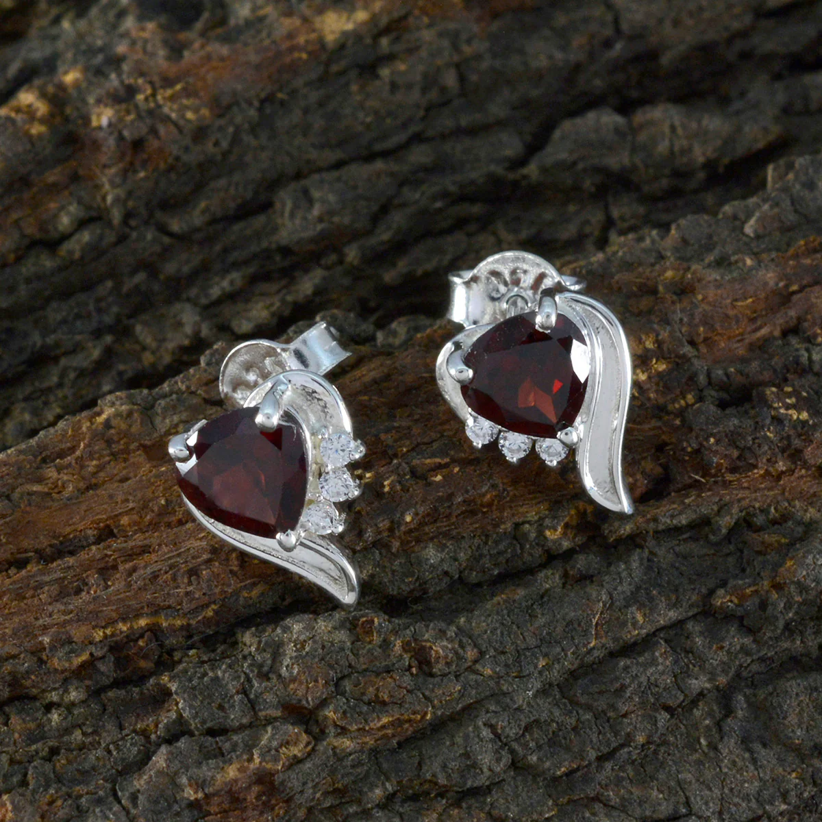 Garnet African Isabel multiple Stud Red 92.5 Silver Earring - Image 3