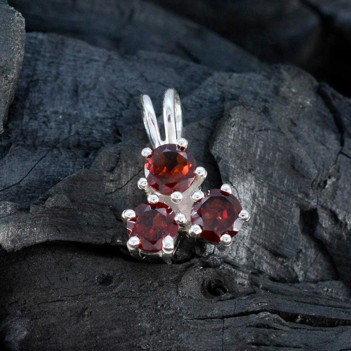 Garnet Delicate Russian Silver Trilogy Alina Graceful Red Pendant Jewelry - Image 4
